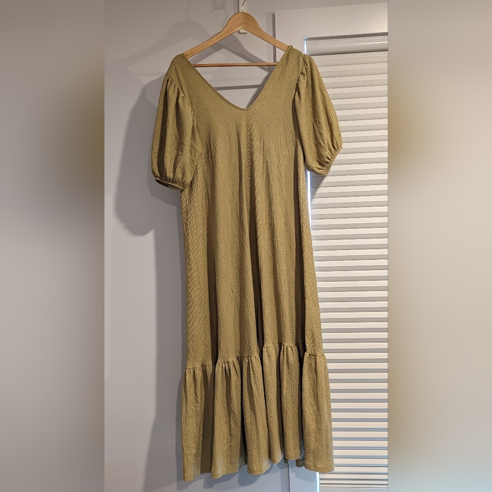 H&M flowy dress poufy sleeve oversized size XS